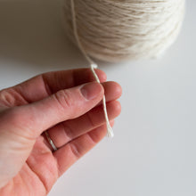 Load image into Gallery viewer, 1.5 mm Cotton Warp Thread
